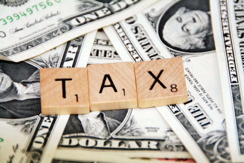 tax taxes image